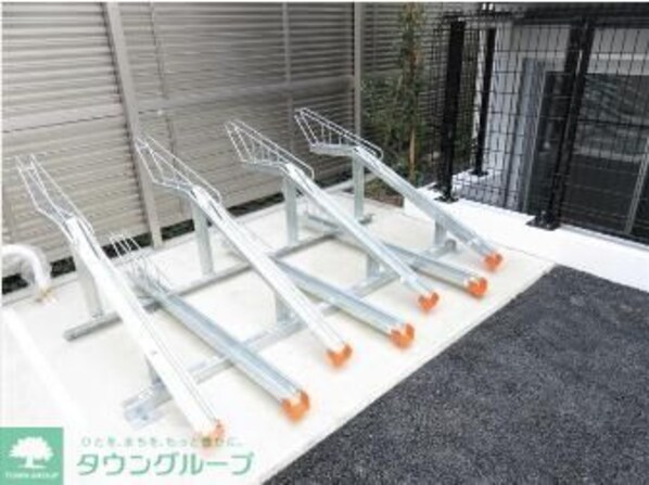 AZEST 志村三丁目IIの物件内観写真